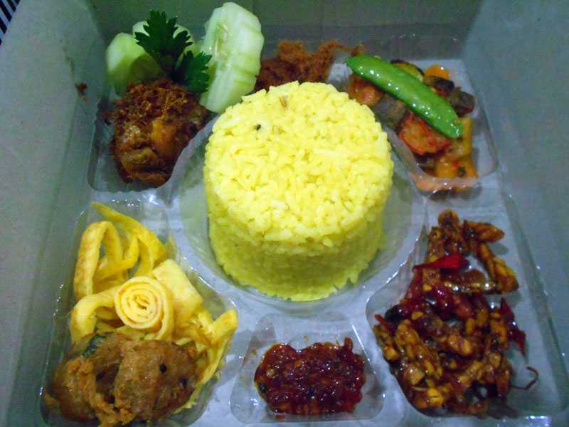 Pesan Nasi Kuning Box Jakarta Selatan