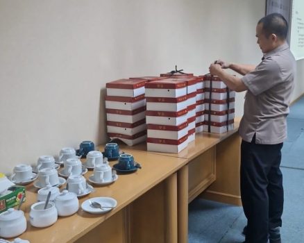 Pesan Nasi Box di Kemayoran